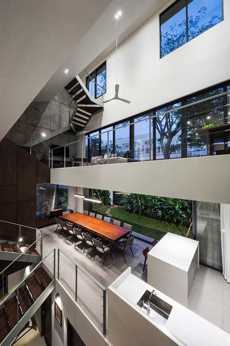 Bán Biệt Thự Đơn Lập Nam Thông 2 Phú Mỹ Hưng – 2 Mặt Tiền Đường 23